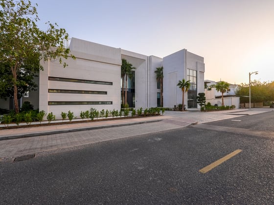 Gallery View | High Number | Excellent opportunity, picture 21