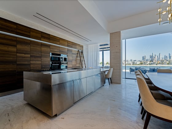 Ultra-Luxury Extended Palm Jumeirah Villa, picture 7