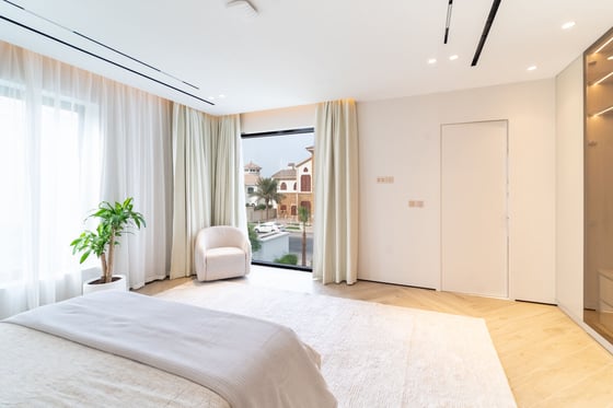 Upgraded Garden Home with Private Beach Access, picture 33