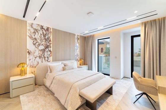 Upgraded Garden Home with Private Beach Access, picture 14