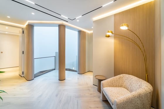 Upgraded Garden Home with Private Beach Access, picture 13