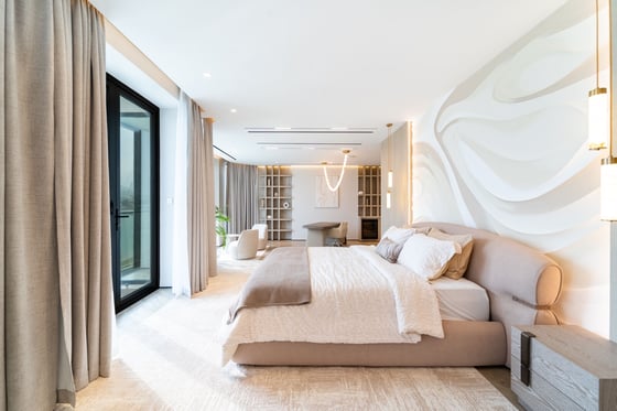 Upgraded Garden Home with Private Beach Access, picture 21