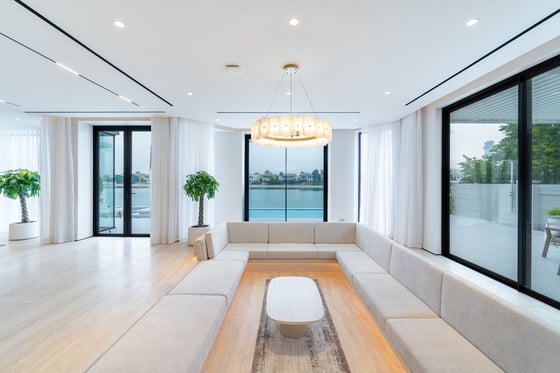 Upgraded Garden Home with Private Beach Access, picture 6