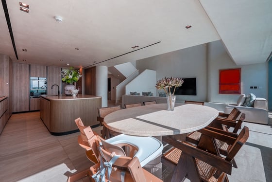 Exquisite Duplex with Balcony | Ready To Move, picture 8