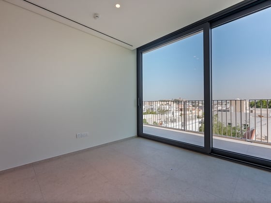 Exclusive | Rare Layout | Canal and Skyline Views, picture 13
