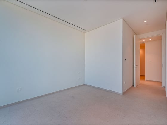 Exclusive | Rare Layout | Canal and Skyline Views, picture 17