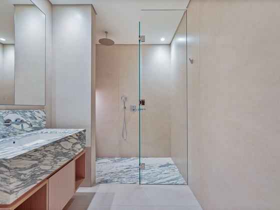 Exclusive | Rare Layout | Canal and Skyline Views, picture 22