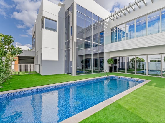 Luxury Villa | Private Pool | District One, picture 1