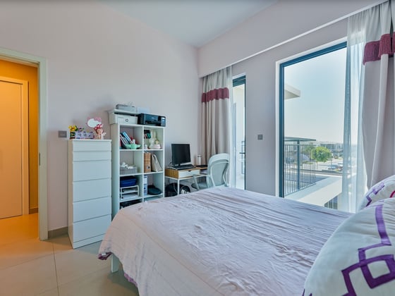 Vacant on Transfer - Single Row - Corner Unit, picture 8