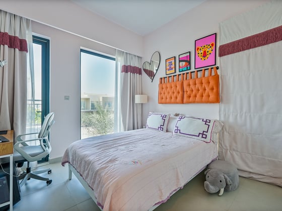 Vacant on Transfer - Single Row - Corner Unit, picture 7