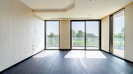 Stunning Contemporary Villa with Golf Views, picture 17