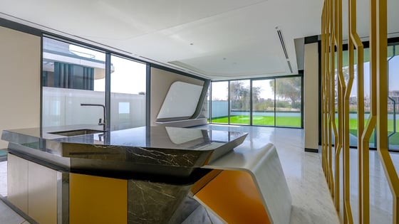 Stunning Contemporary Villa with Golf Views, picture 8
