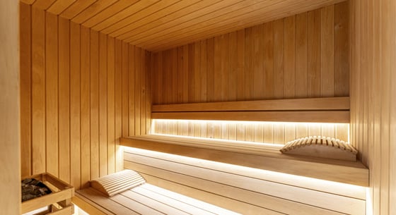 6BR Custom-Built Mansion with Amazing Rooftop Views, picture 10