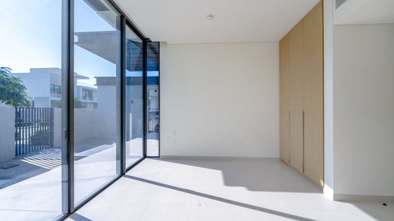 Prime Internal Position | A Refined Family Villa, picture 25