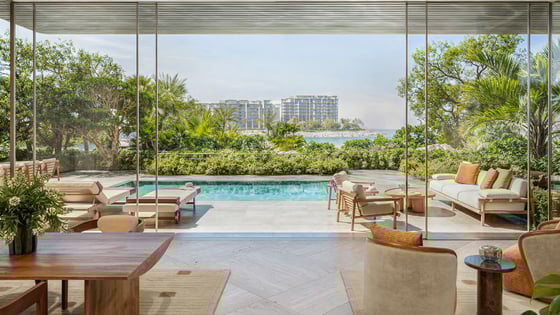 Skyline Retreat | Lavish 3-Bedroom | Stunning Coastal Views, picture 6