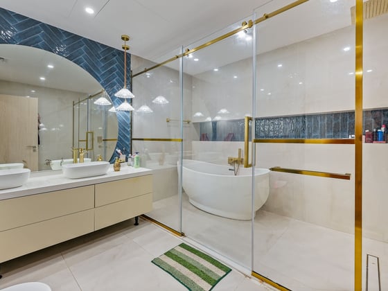 Fully Upgraded I Elevator | VOT | Fully Furnished, picture 20