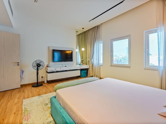 Fully Upgraded I Elevator | VOT | Fully Furnished, picture 12