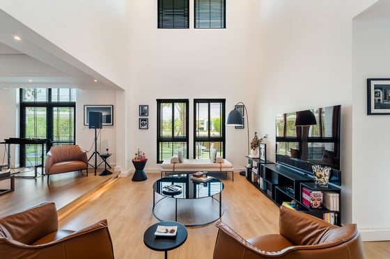 Full Lake and Skyline Views | Huge Plot., picture 4