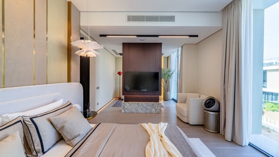 Elegant Dubai Hills Villa with Park Views, picture 14