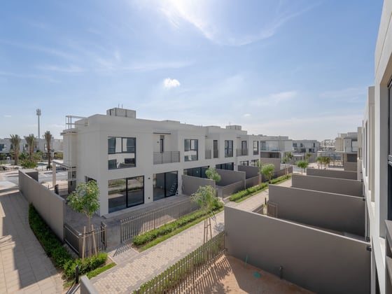 Exclusive 3 Bed Townhouse| Falcon Island North, picture 23