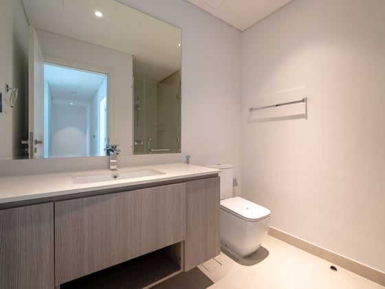 Exclusive 3 Bed Townhouse| Falcon Island North, picture 17