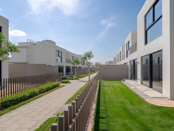 Exclusive 3 Bed Townhouse| Falcon Island North, picture 24