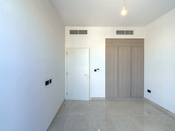 Exclusive 3 Bed Townhouse| Falcon Island North, picture 14