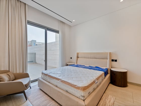 Pool and Rooftop Terrace - Vacant - 4500 Sqft, picture 11