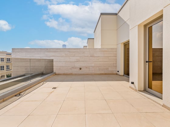 Pool and Rooftop Terrace - Vacant - 4500 Sqft, picture 26