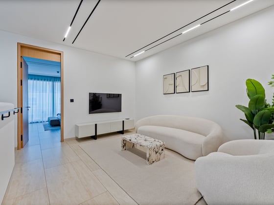 Pool and Rooftop Terrace - Vacant - 4500 Sqft, picture 15