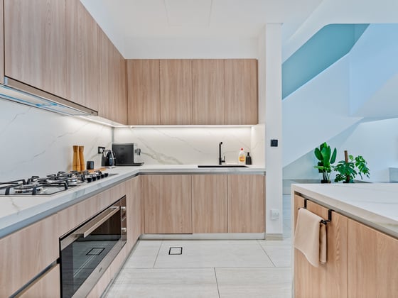 Pool and Rooftop Terrace - Vacant - 4500 Sqft, picture 18