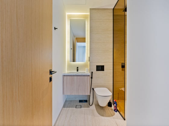 Pool and Rooftop Terrace - Vacant - 4500 Sqft, picture 25