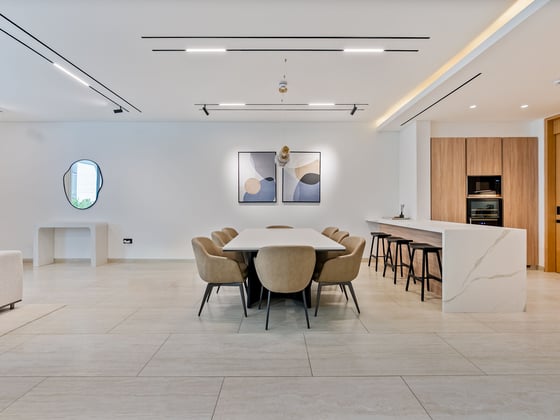 Pool and Rooftop Terrace - Vacant - 4500 Sqft, picture 5