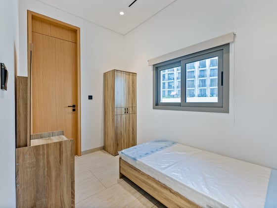 Pool and Rooftop Terrace - Vacant - 4500 Sqft, picture 16