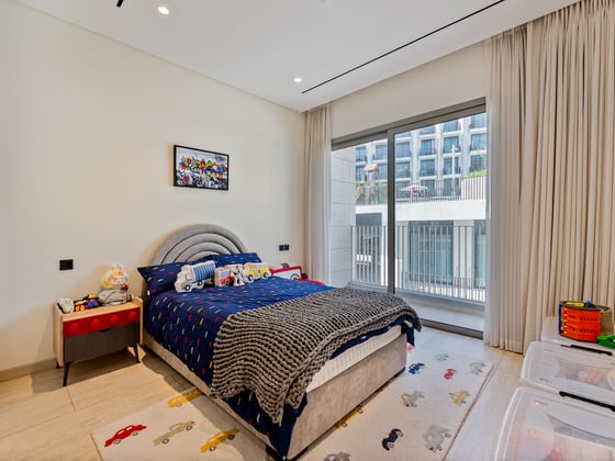 Pool and Rooftop Terrace - Vacant - 4500 Sqft, picture 9