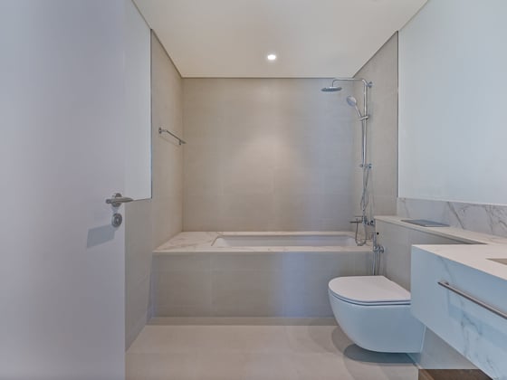 Skyline Serenity | 2-BR | Beachfront Luxury, picture 13