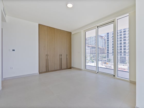 Skyline Serenity | 2-BR | Beachfront Luxury, picture 9