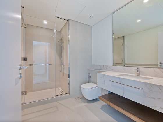 Skyline Serenity | 2-BR | Beachfront Luxury, picture 15