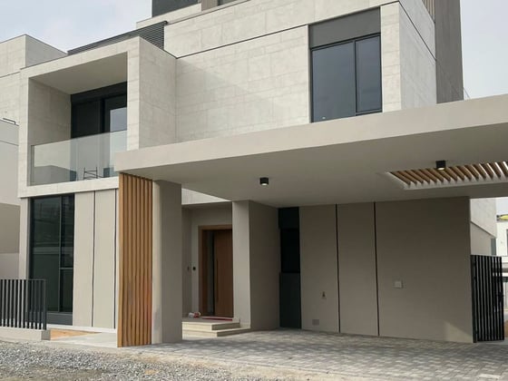 4-Bedroom Villa |  Elie Saab Villa | Scenic Views, picture 10