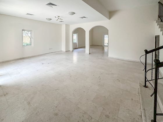 Luxury 5BR Villa | Private Pool | Prime Community, picture 4