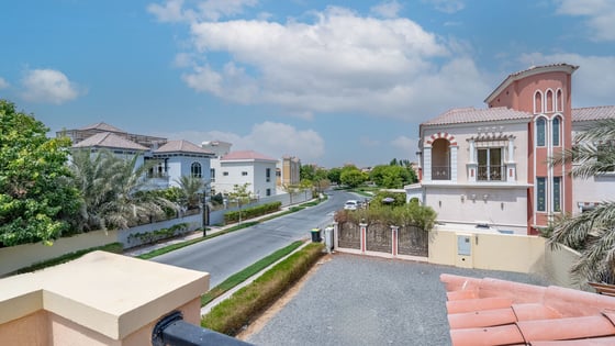 Luxury 5BR Villa | Private Pool | Prime Community, picture 9