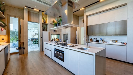 7-BR Luxury Golf View Villa | Resort-style living, picture 8