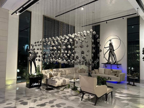 7-BR Luxury Golf View Villa | Resort-style living, picture 2