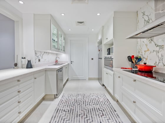 Skyline Serenity | 3-BR APT | Upgraded Interiors, picture 21