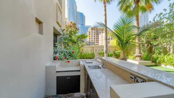 Skyline Serenity | 3-BR APT | Upgraded Interiors, picture 6