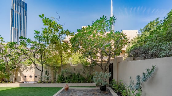 Skyline Serenity | 3-BR APT | Upgraded Interiors, picture 8