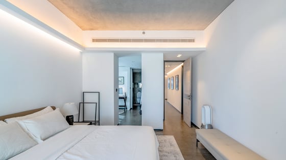 Vast 2-Bed | Converted From 3-Bed | Terrace, picture 15