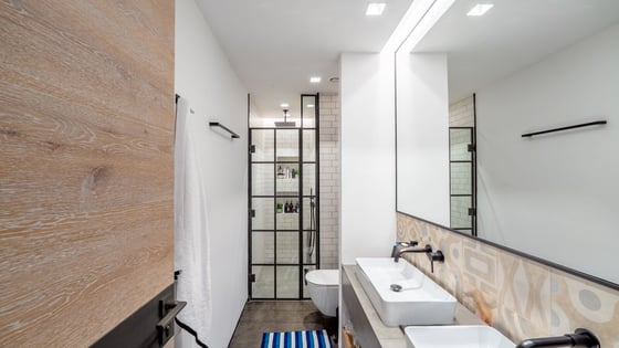 Vast 2-Bed | Converted From 3-Bed | Terrace, picture 20