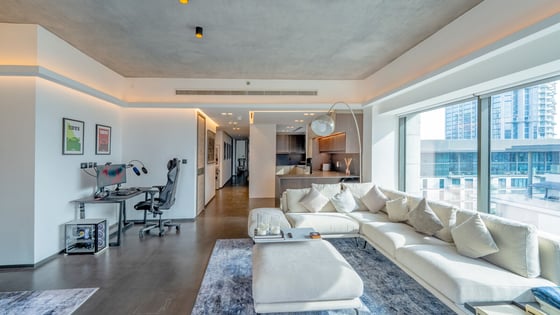 Vast 2-Bed | Converted From 3-Bed | Terrace, picture 7