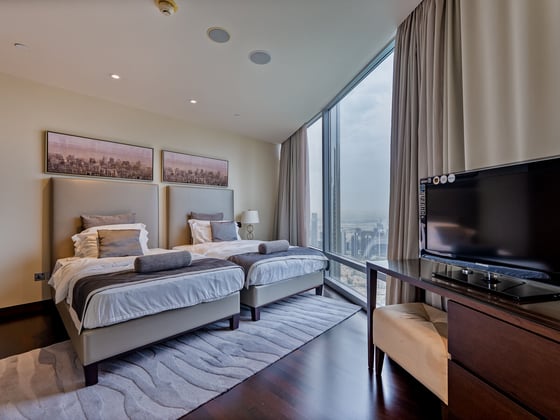 Skyline Luxury | High Floor | Premium Amenities, picture 10